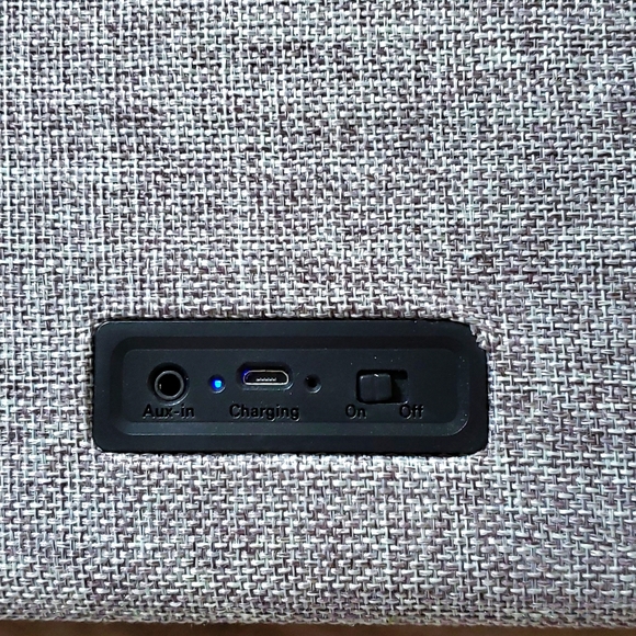 Sharper Image Bluetooth speaker - Picture 7 of 7